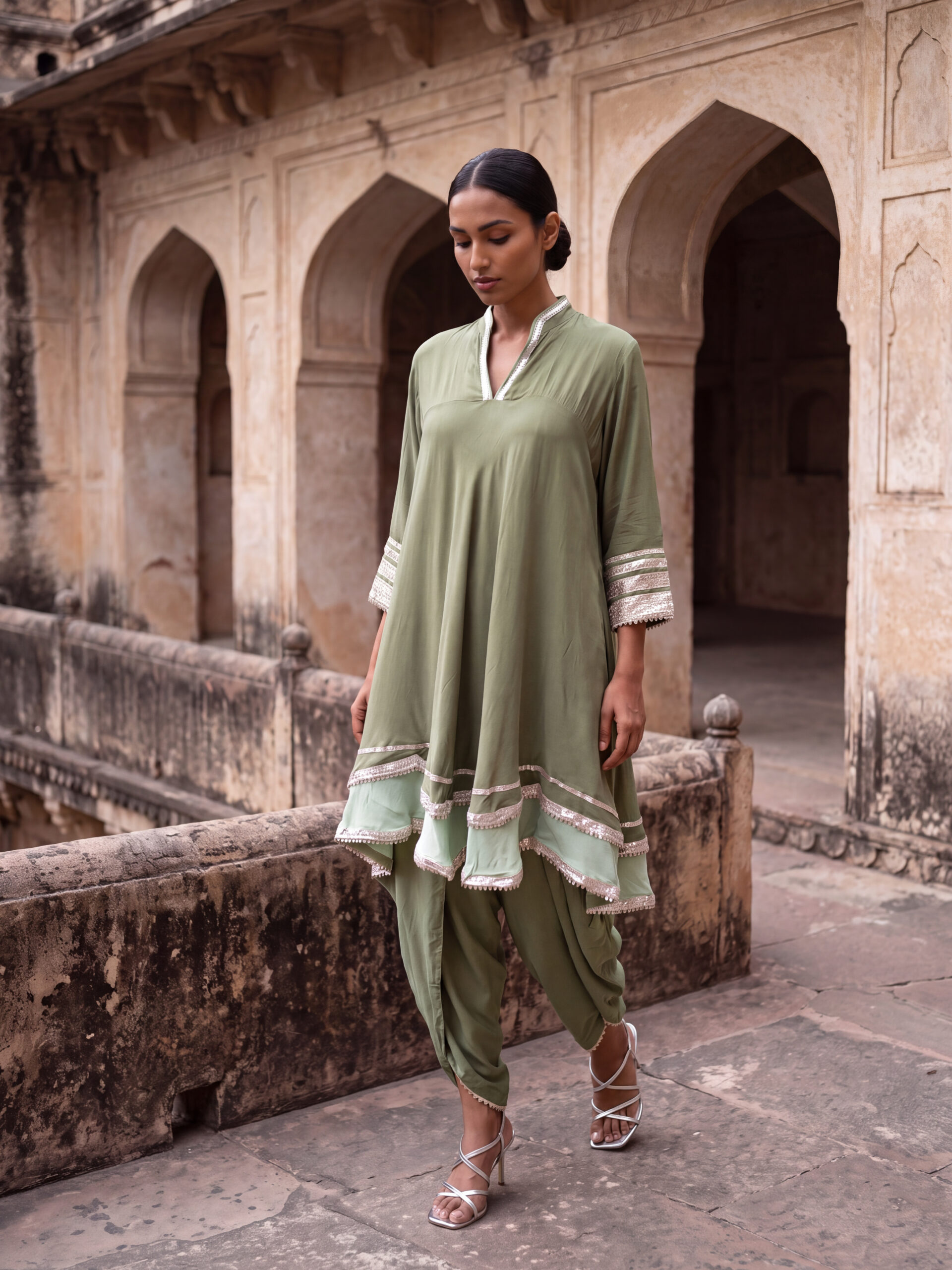 LEAF PEPLUM